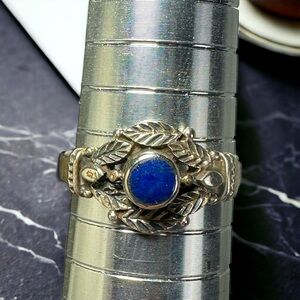 Vtg Sterling Silver Leaf Reposse Lapis Cabochon Band Ring Sz 9.25 Southwest Boho